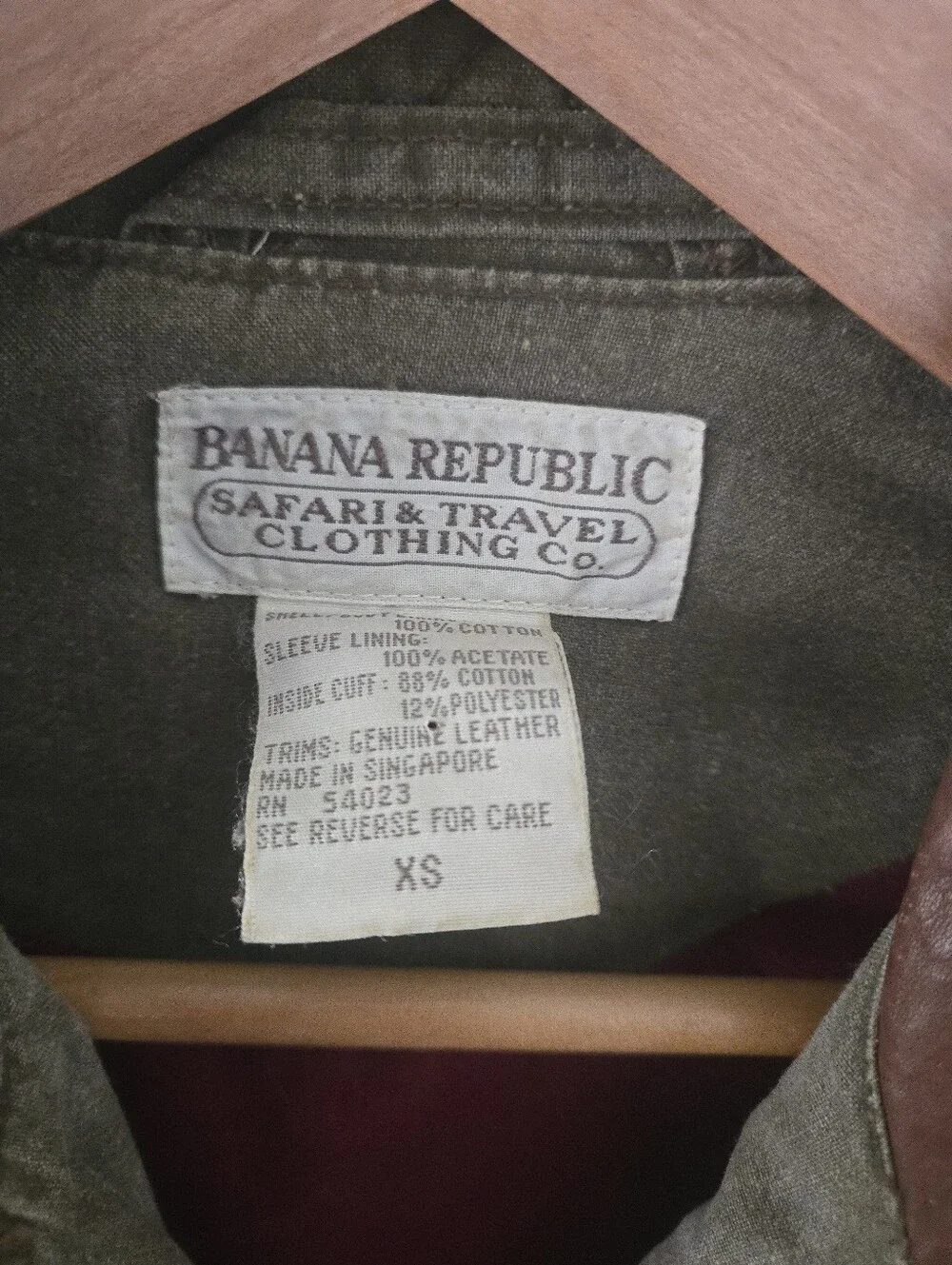 Vintage Banana Republic Safari Travel Chore Jacket Mens XS Cotton Blend Genuine